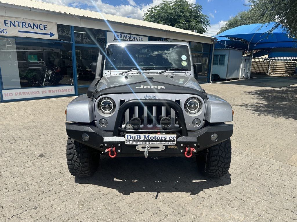 Used Jeep Wrangler Sahara 3.6 V6 Unlimited for sale in Windhoek, Namibia