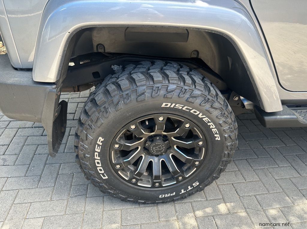 2018 Jeep Wrangler Sahara 3.6 V6 Unlimited pictures