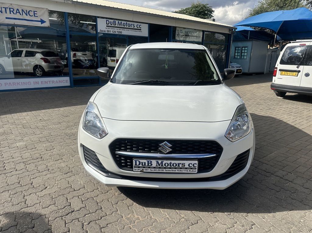 2023 Suzuki Swift 1.2 pictures