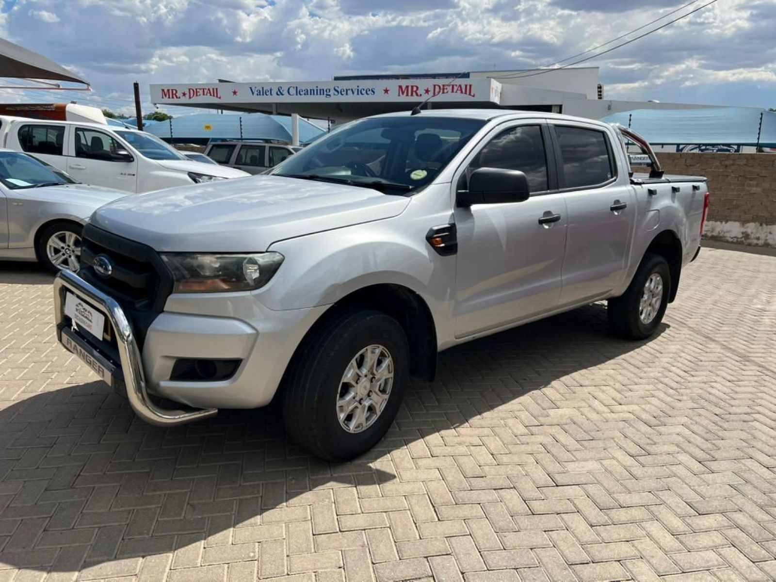 2017 Ford Ranger 2.2TDCI XL P/U D/C A/T photo