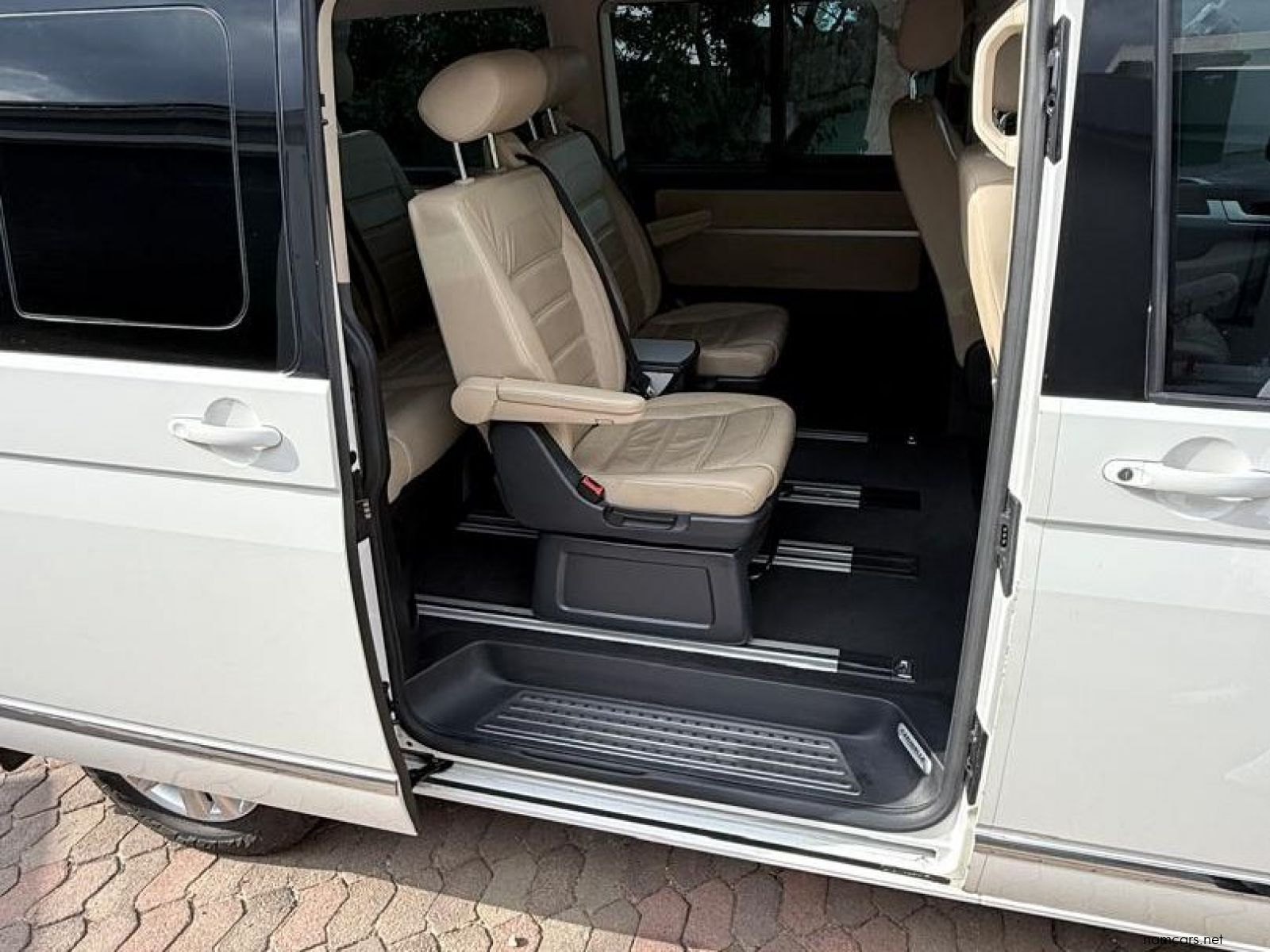 2017 Volkswagen CARAVELLE 2.0 BiTDi HIGHLINE 4 MOT photo