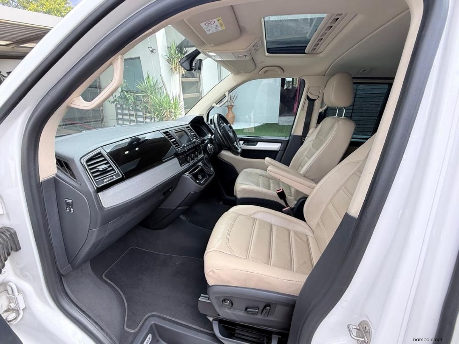 2017 Volkswagen CARAVELLE 2.0 BiTDi HIGHLINE 4 MOT photo