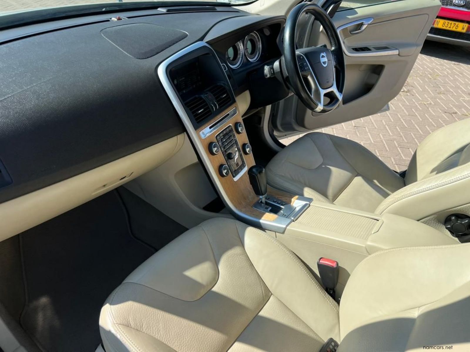 2011 Volvo XC60 T5 photo