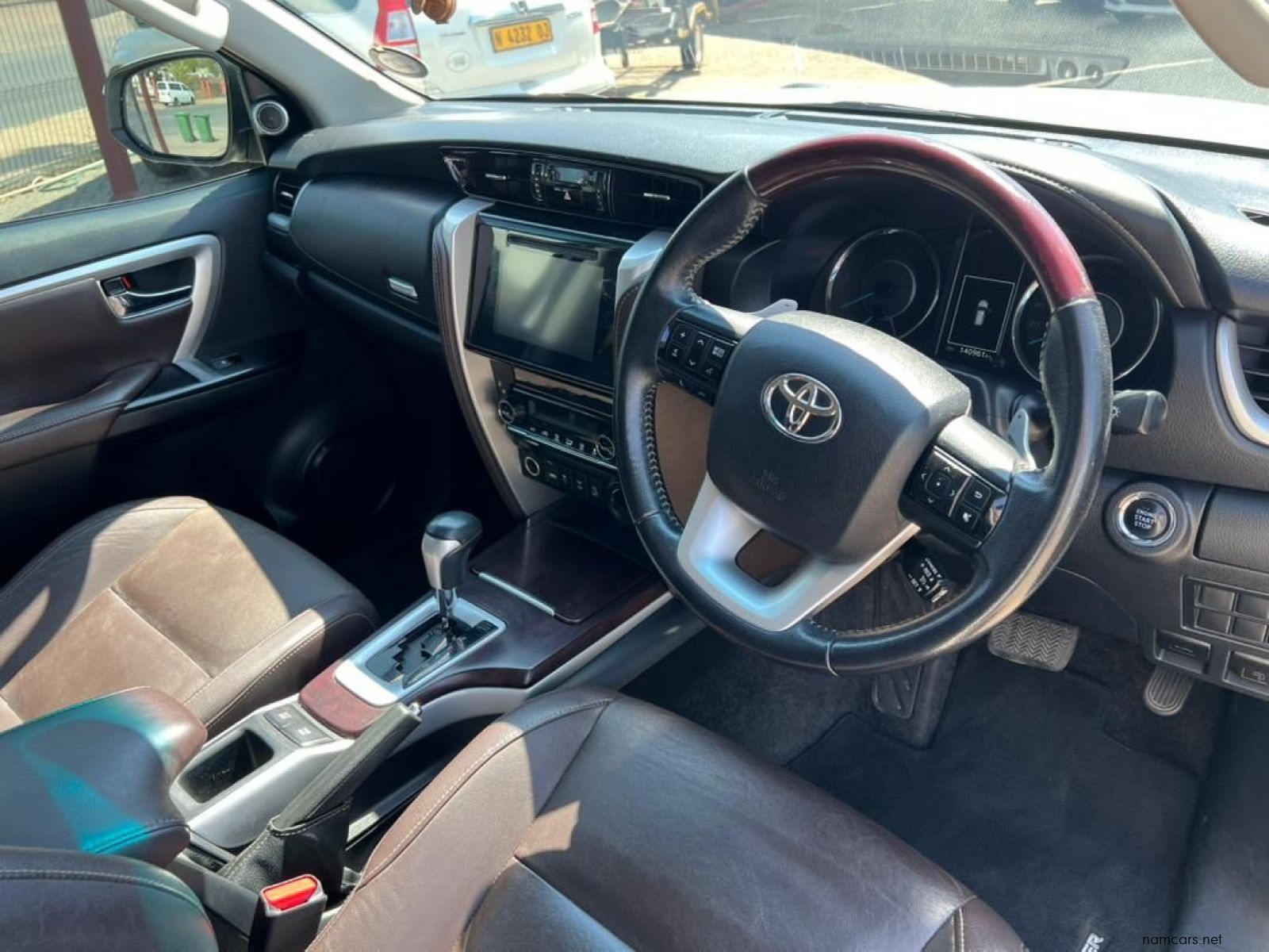 2017 Toyota Fortuner 2.8GD-6 4x4 A/T photo