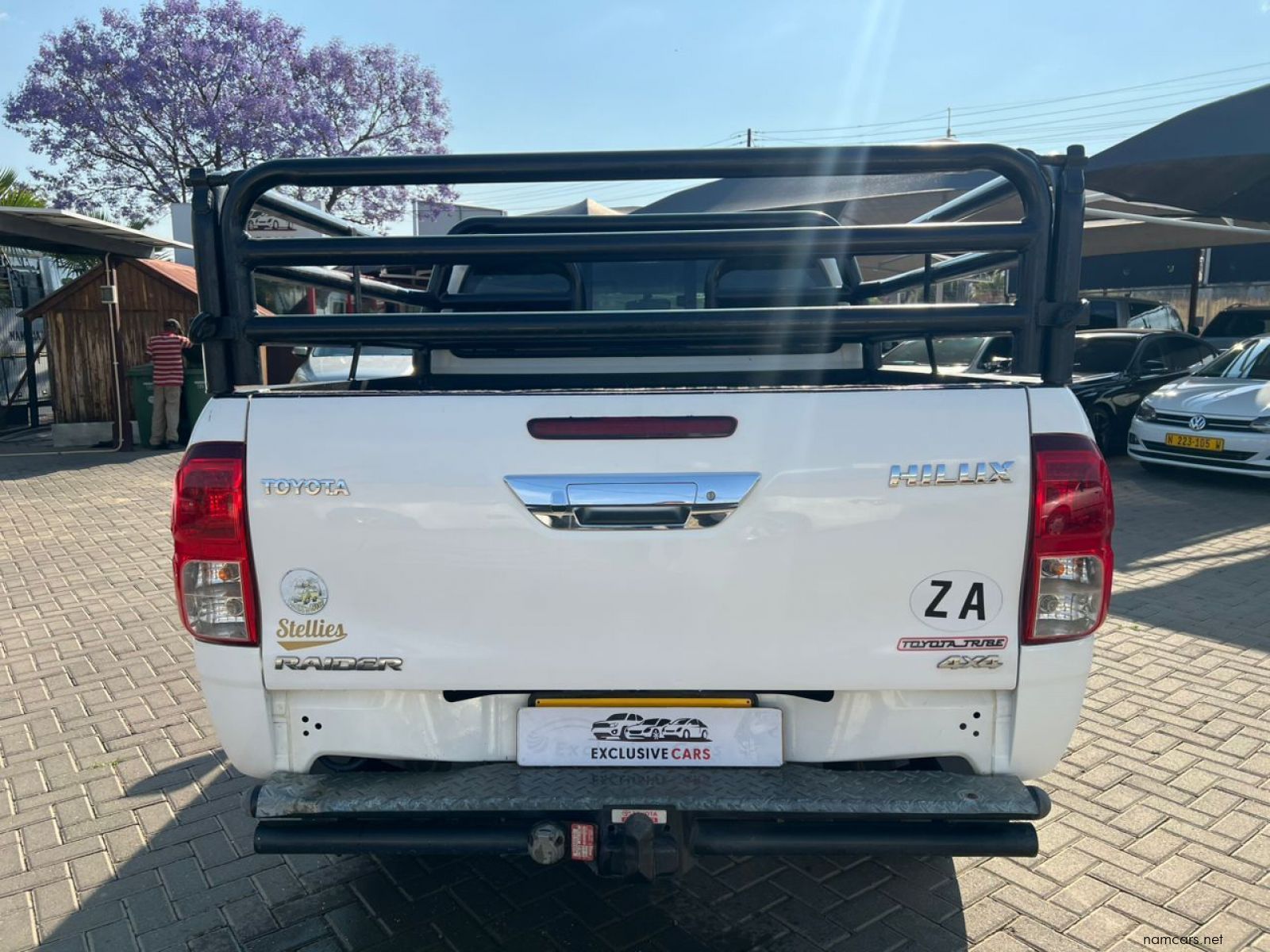 2016 Toyota Hilux 2.8 GD-6 Raider 4x4 A/T photo