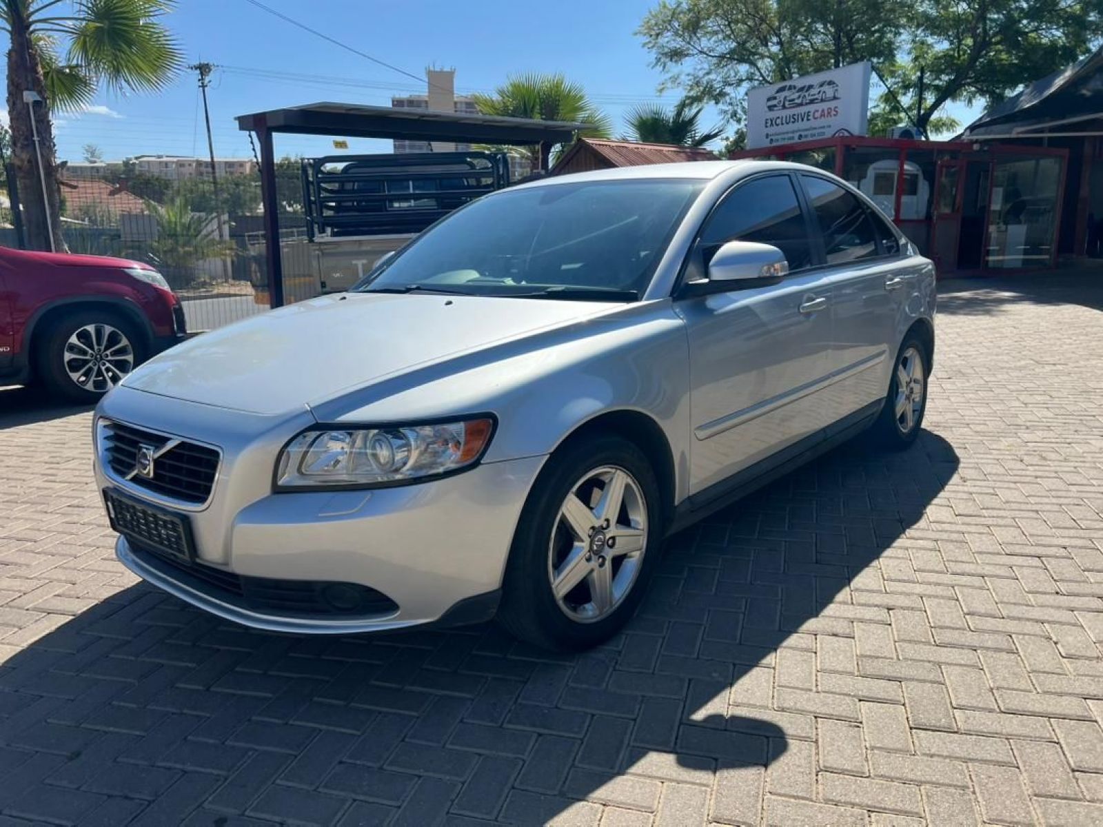 2010 Volvo S40 2.0 Petrol photo