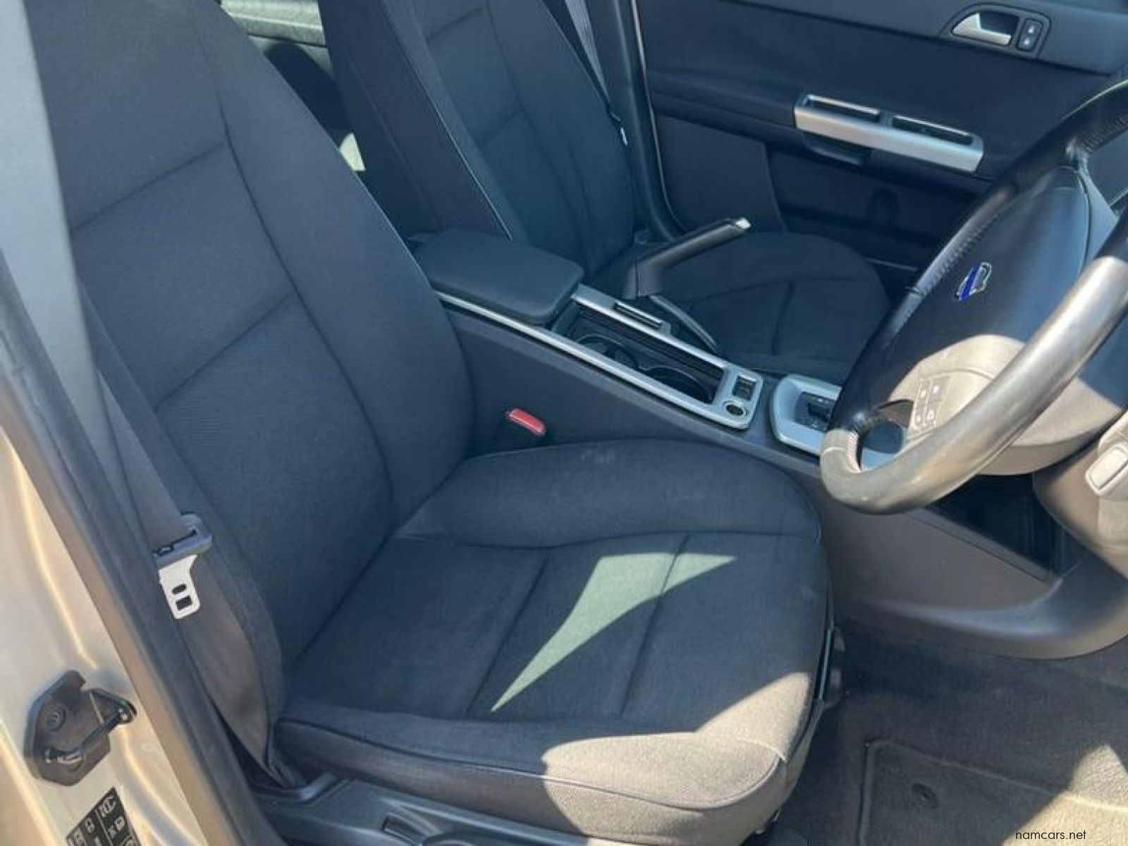 2010 Volvo S40 2.0 Petrol photo