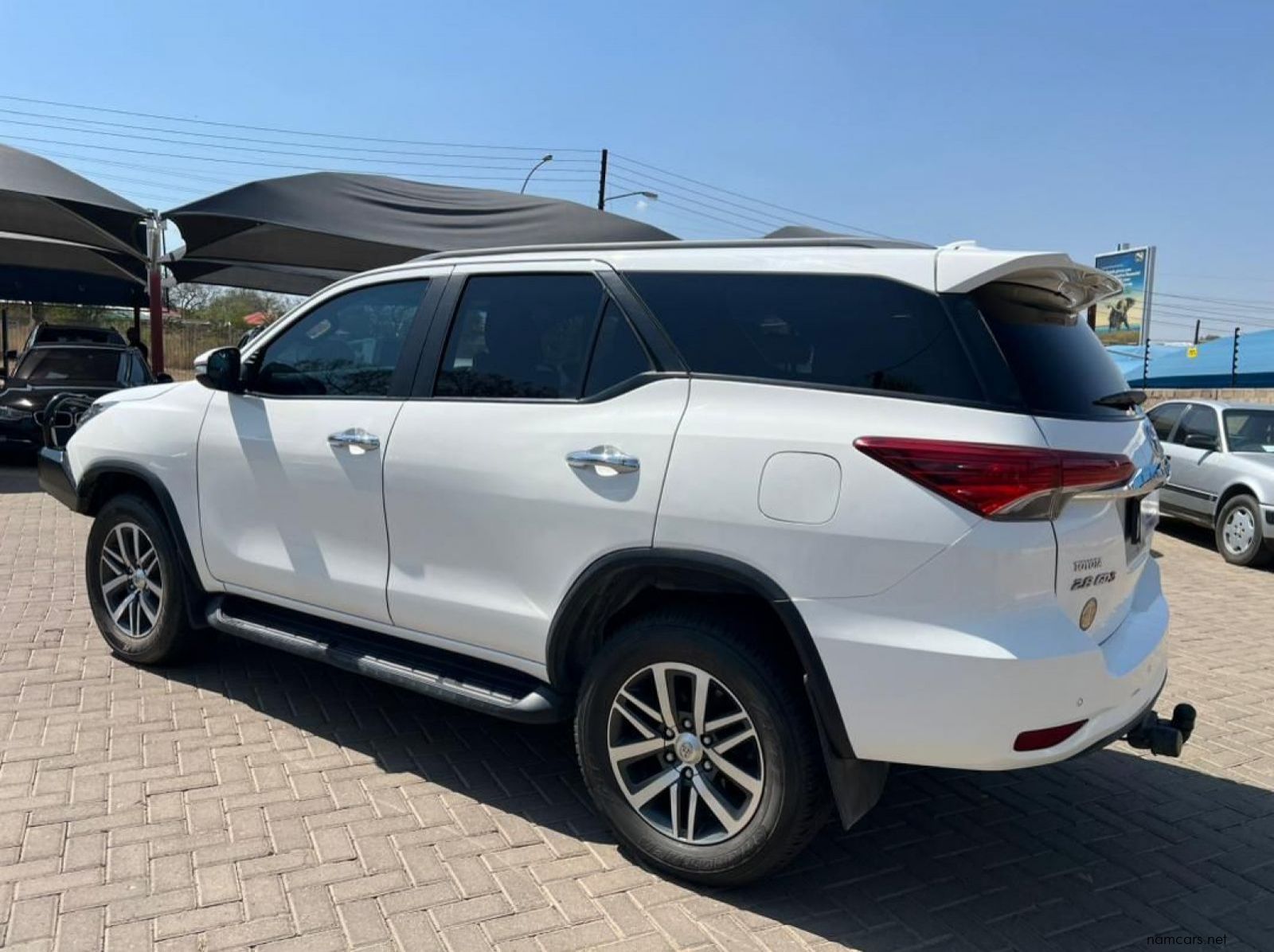 2017 Toyota Fortuner 2.8GD-6 4x4 A/T pictures