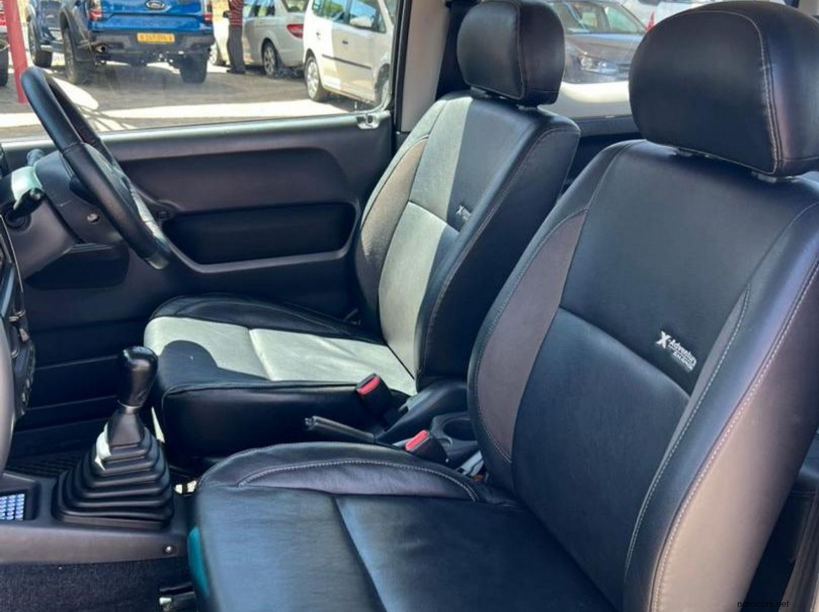 2010 Suzuki Jimny 1.3 4x4 pictures