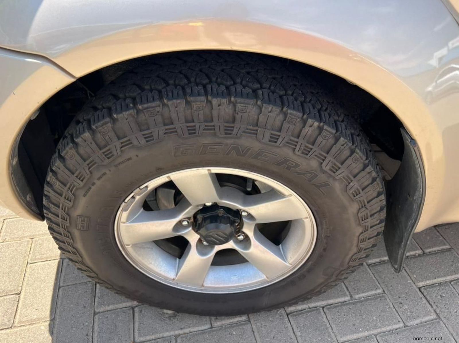 2010 Suzuki Jimny 1.3 4x4 pictures