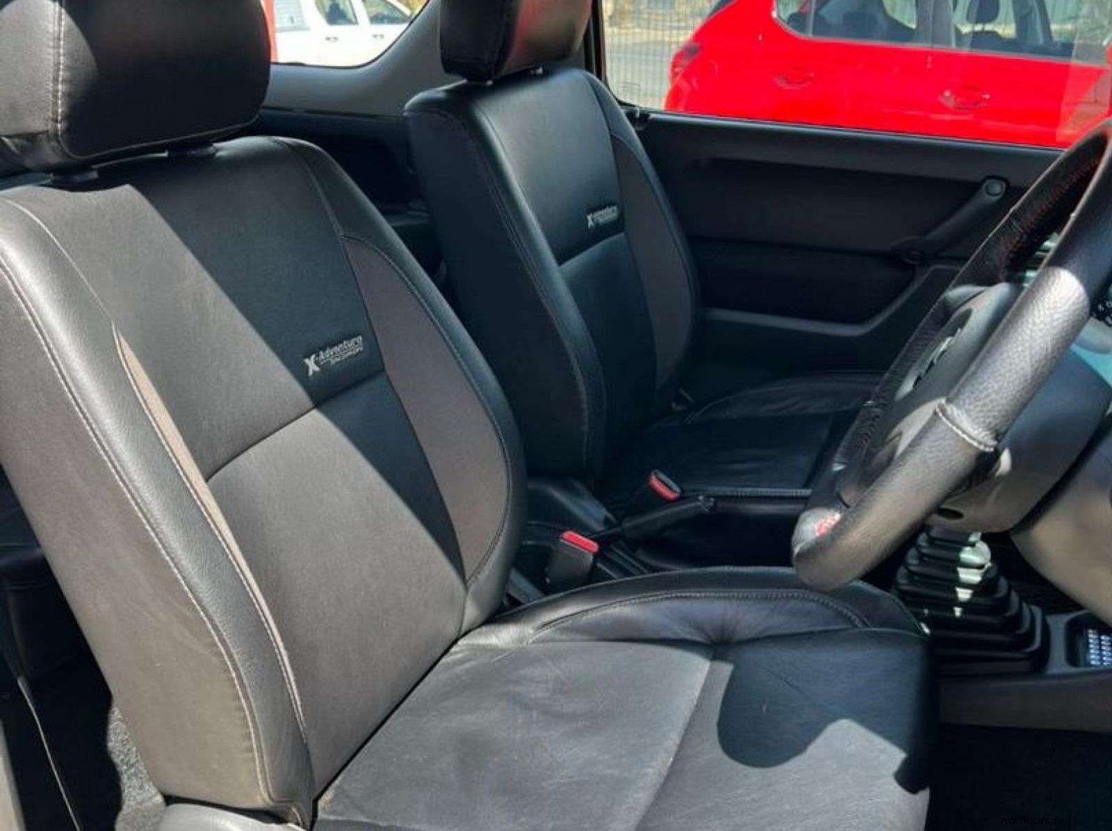 2010 Suzuki Jimny 1.3 4x4 pictures