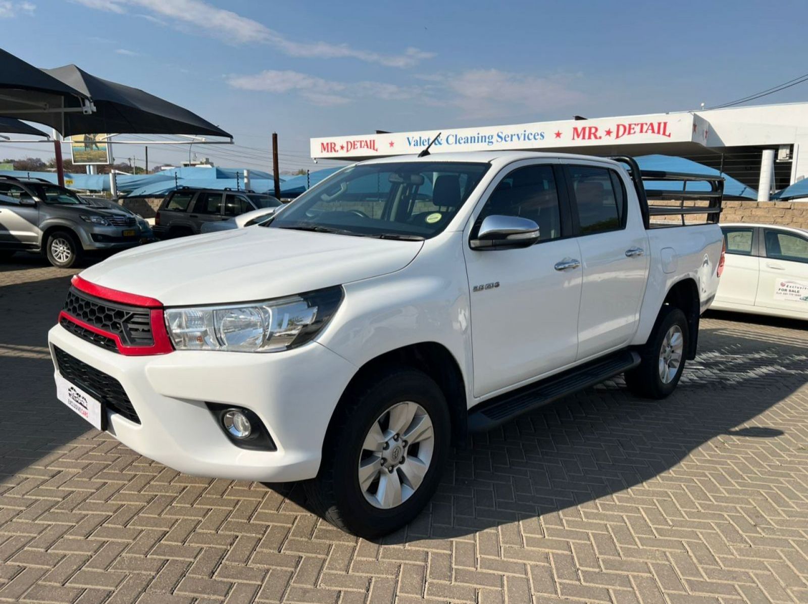 2016 Toyota Hilux 2.8 GD-6 Raider 4x4 A/T pictures