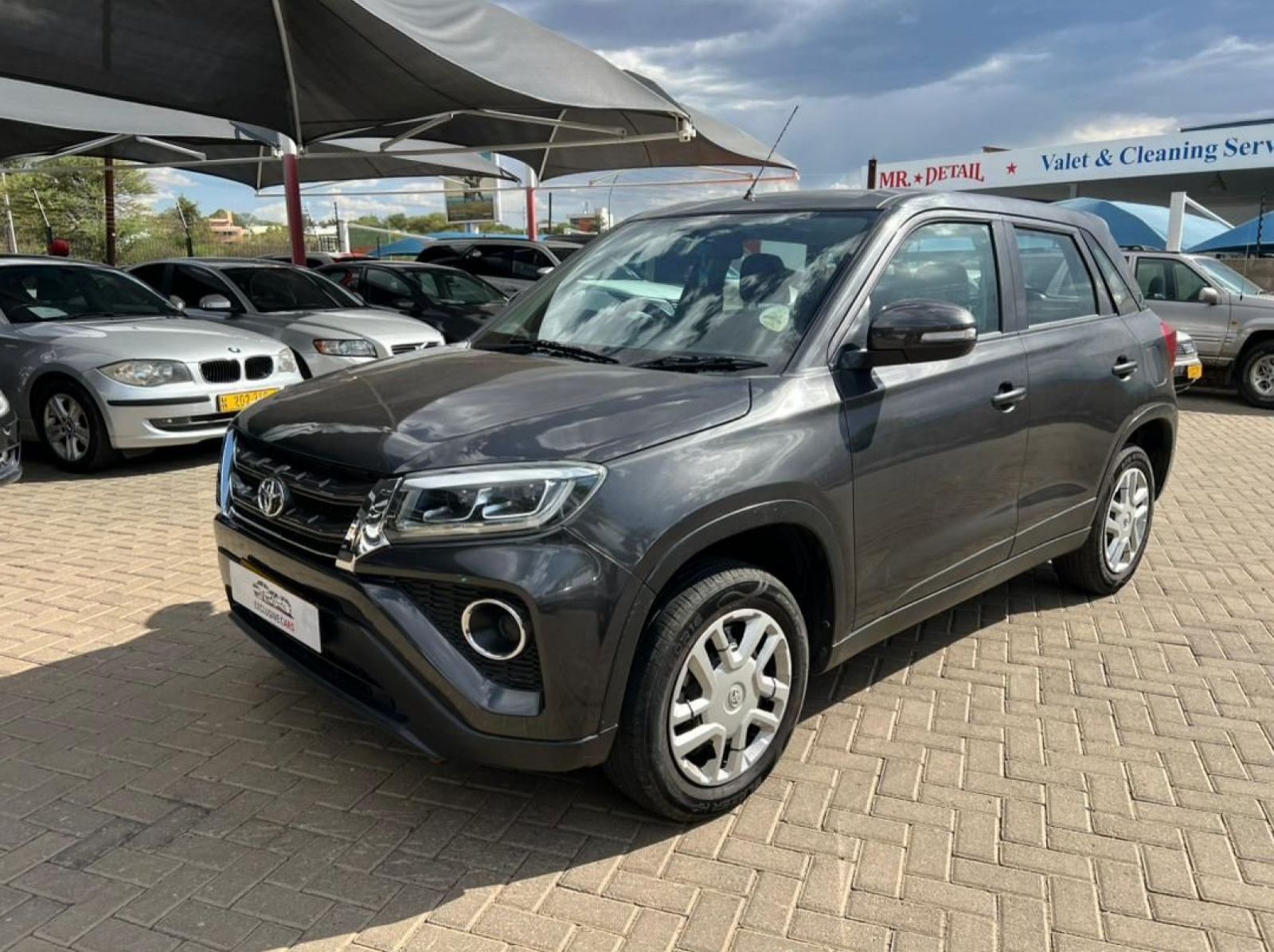 2021 Toyota Urban Cruiser 1.5 XI Man pictures