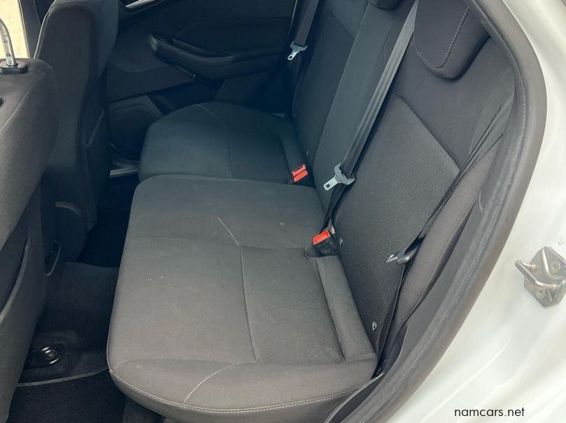 2015 Ford Focus 1.0 ECOBOOST TREND pictures