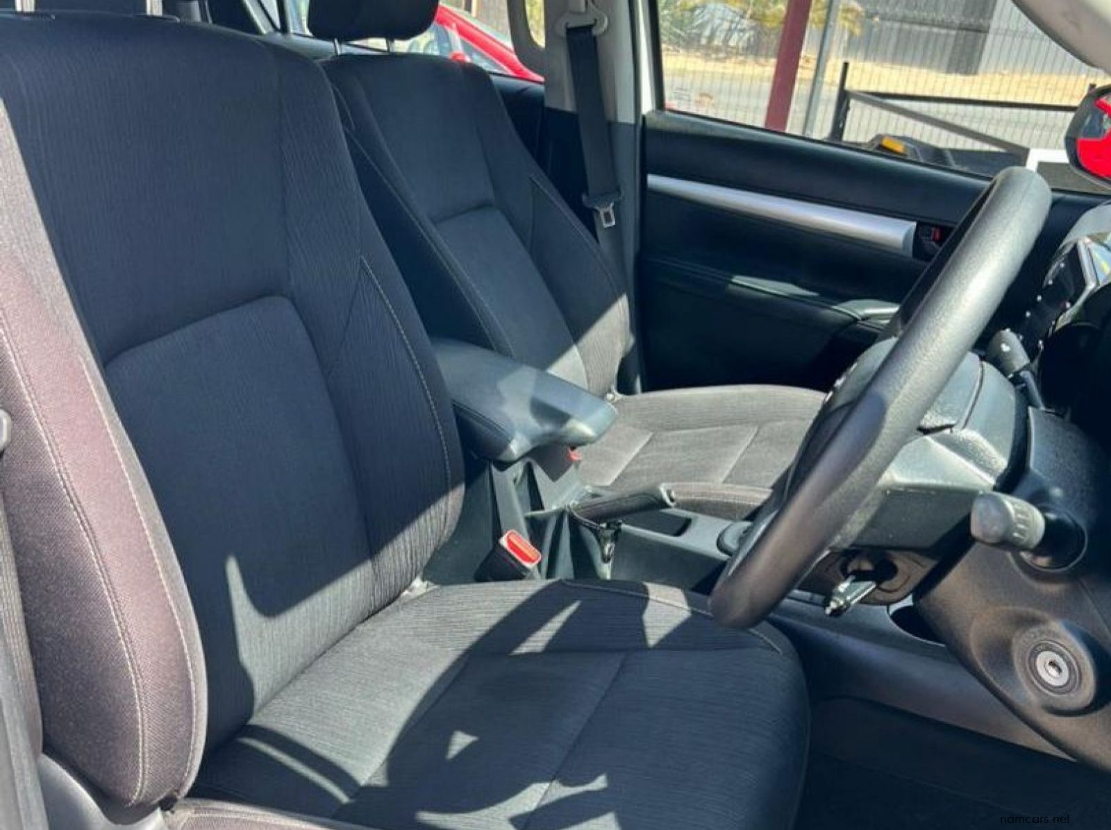 2024 Toyota Hilux 2.4 GD-6 RAIDER 4x4 A/T D/C pictures