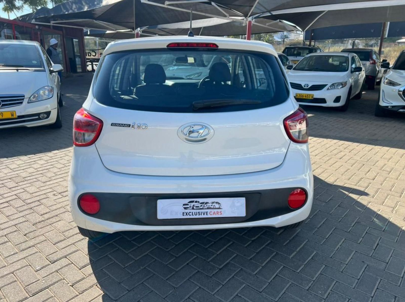 2018 Hyundai Grand i10 1.0 Motion Manual pictures