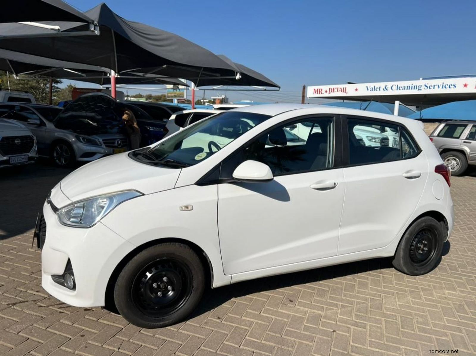 2018 Hyundai Grand i10 1.0 Motion Manual pictures