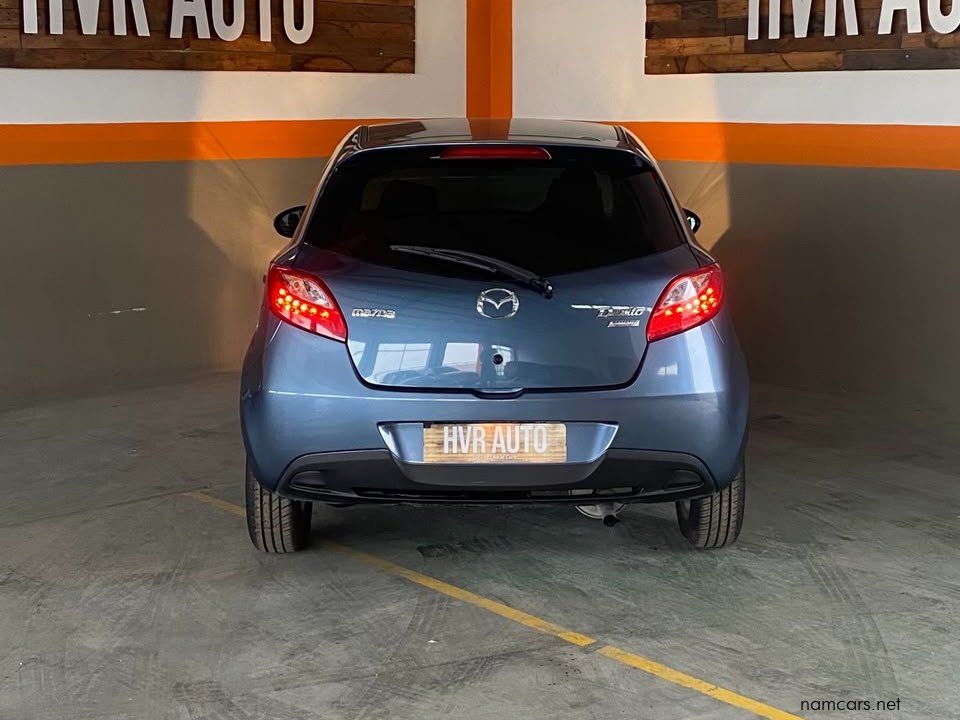 2014 Mazda Demio photo
