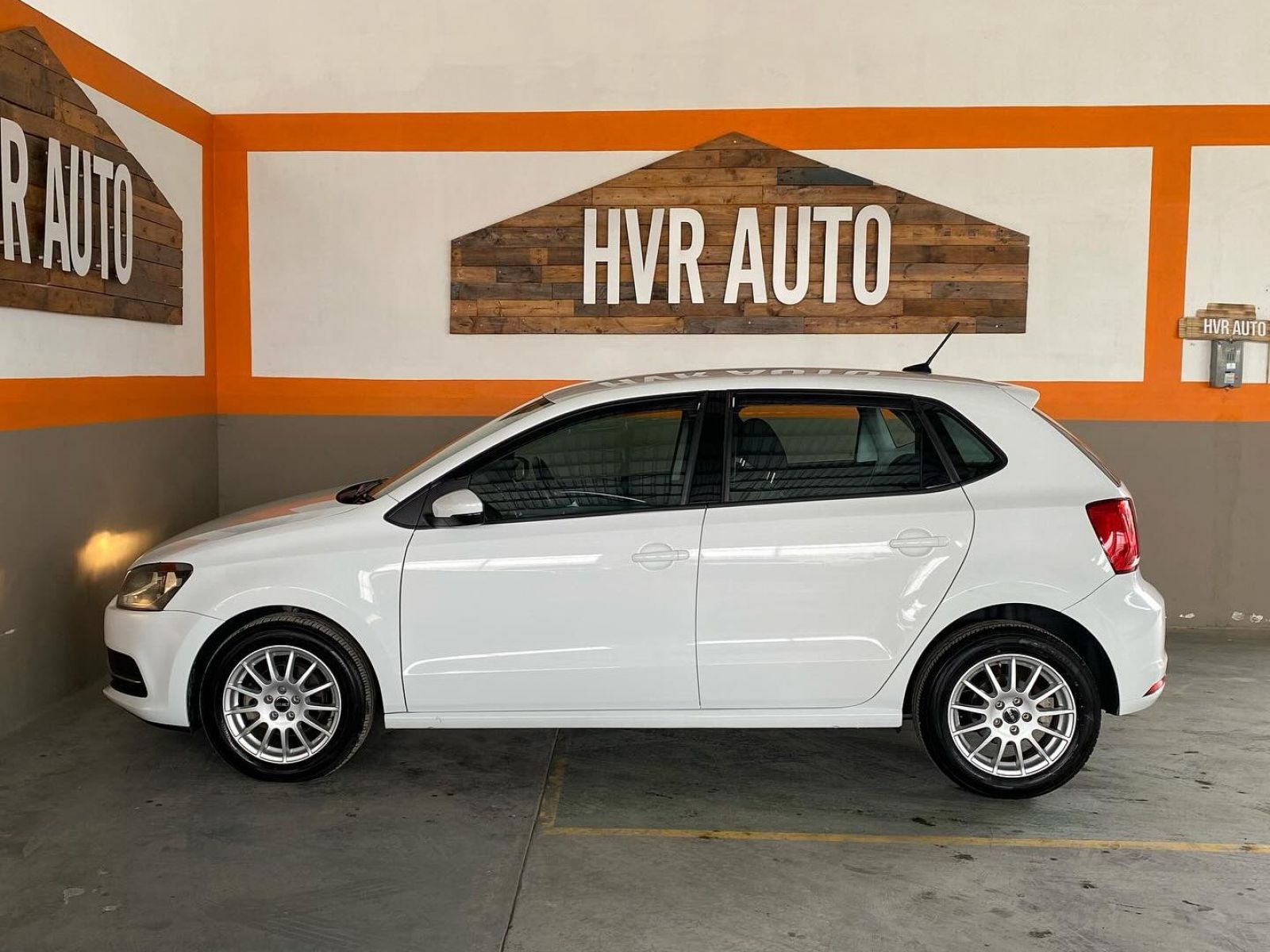 2016 Volkswagen Polo 6 1.2 Tsi Bluemotion photo