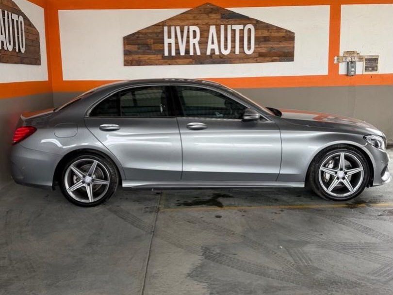 2016 Mercedes-Benz C 200 photo