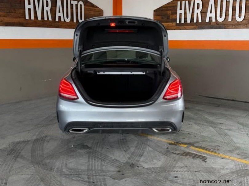 2016 Mercedes-Benz C 200 photo