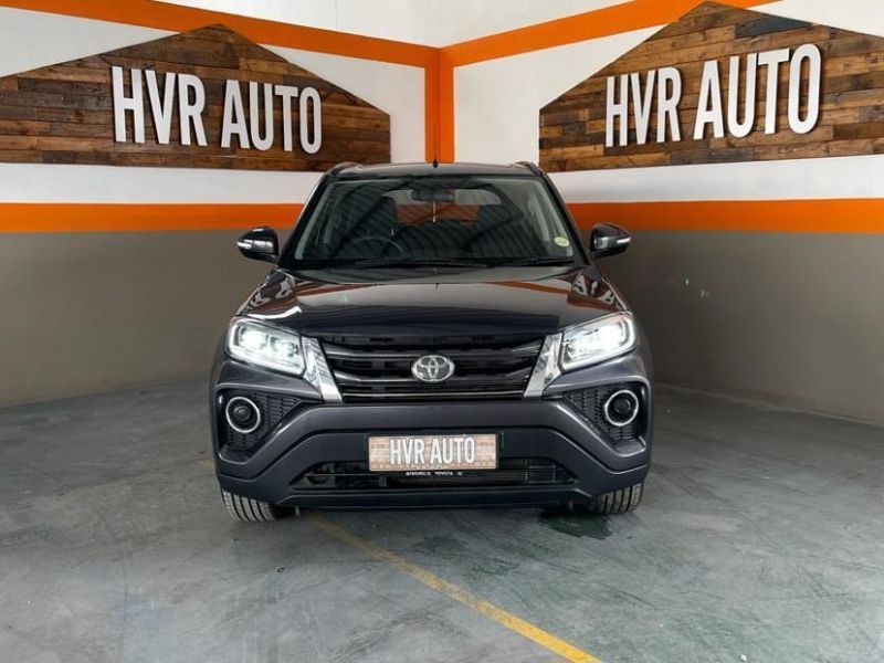 2023 Toyota Urban Cruiser 1.5Xs Manual (Local) for sale 12 000 Km