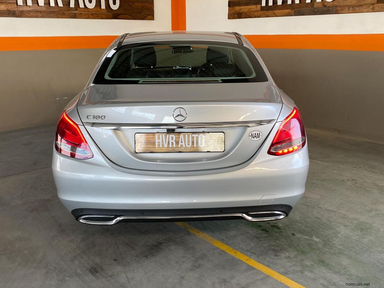 2015 Mercedes-Benz C180 Exclusive photo