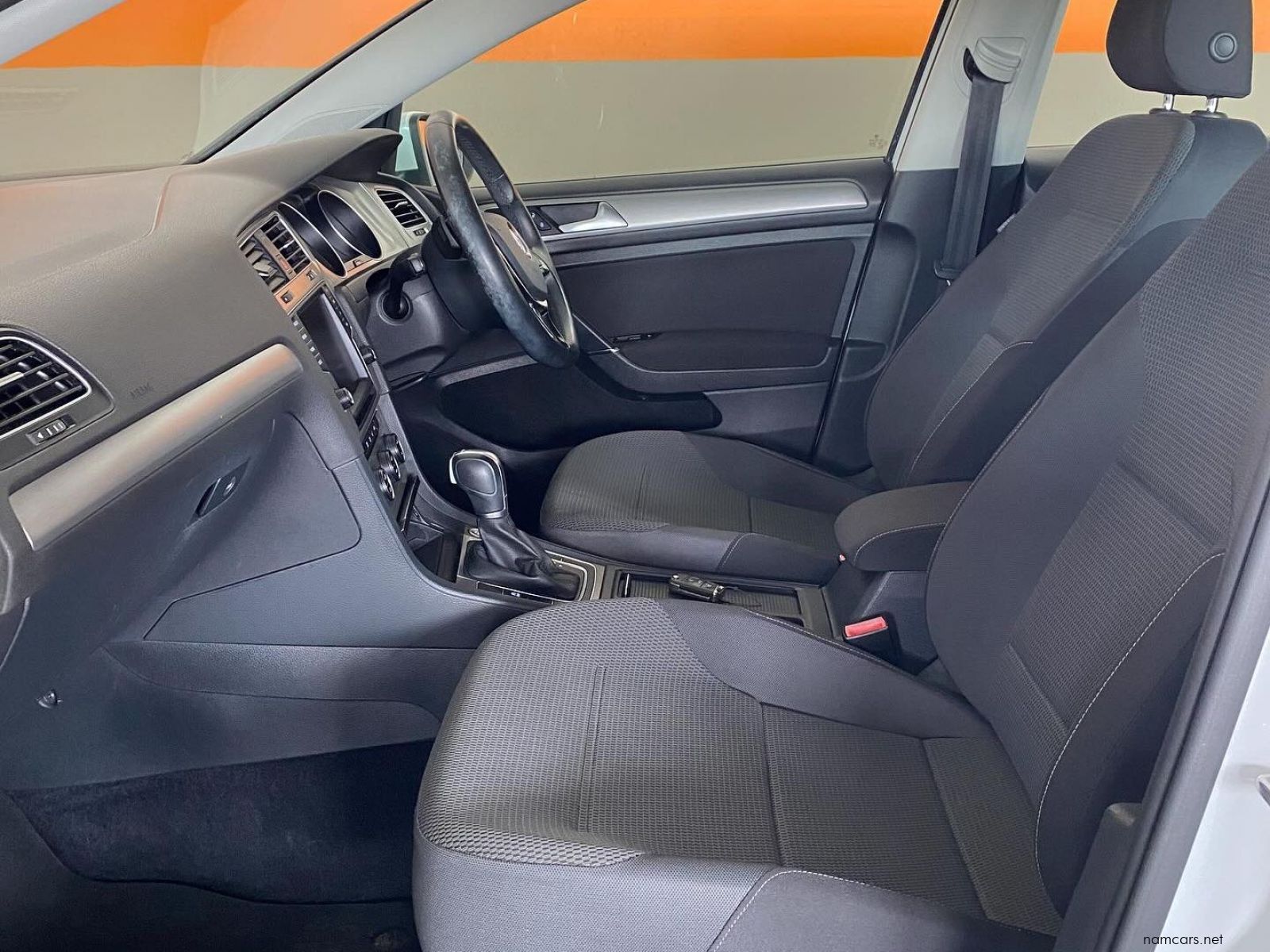 2014 Volkswagen Golf 7 1.2 TSI Bluemotion photo