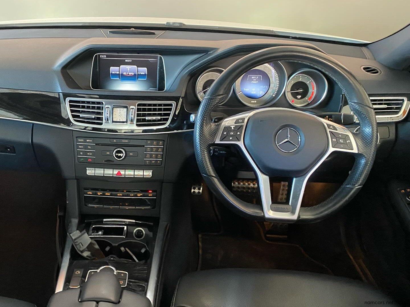 2016 Mercedes-Benz E220 D 2.0L AMG photo