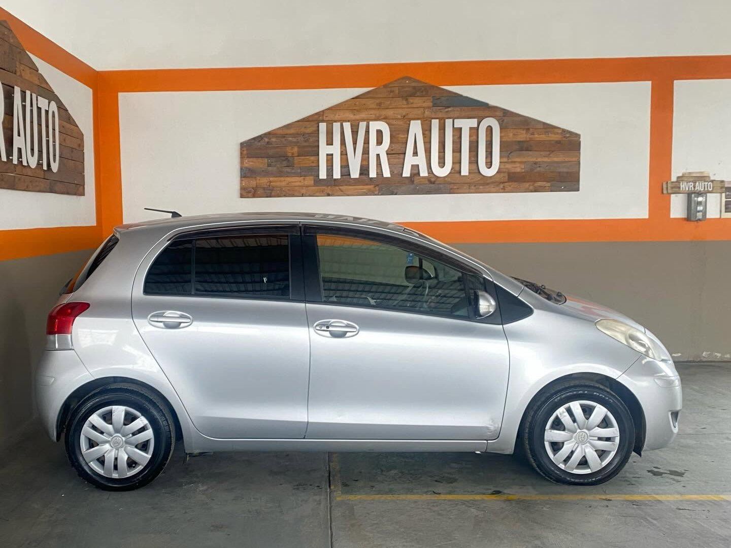 2011 Toyota Vitz 1.3L photo