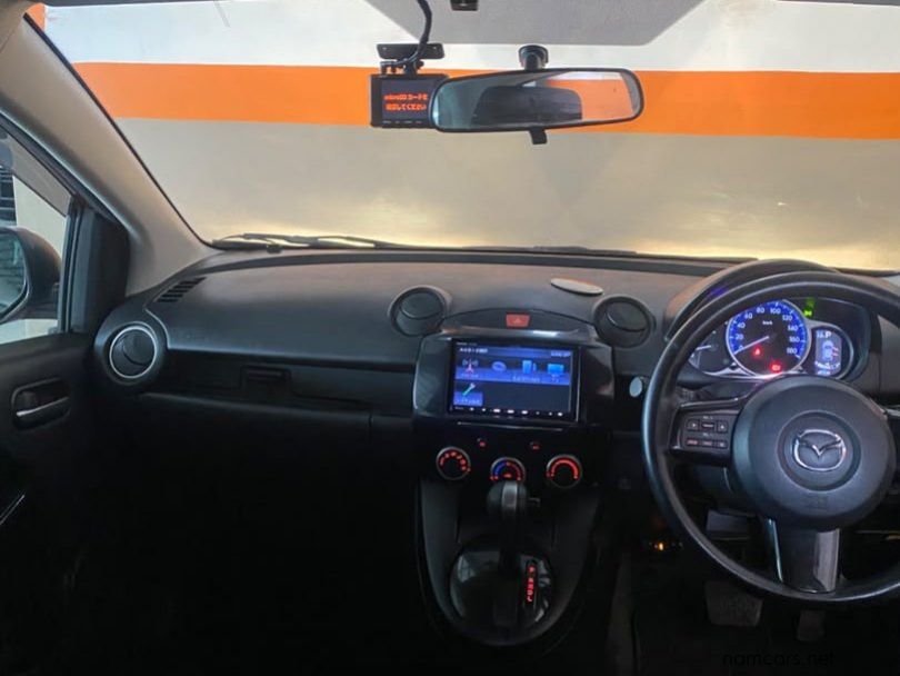 2014 Mazda Demio photo