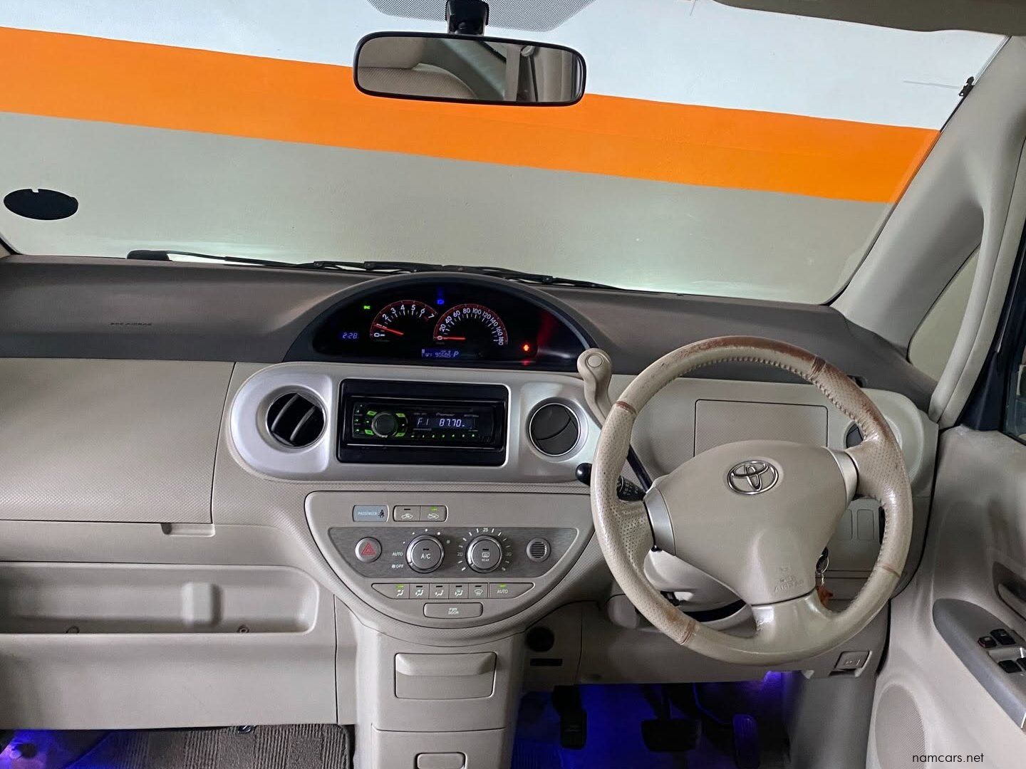 2010 Toyota Porte 1.3L photo