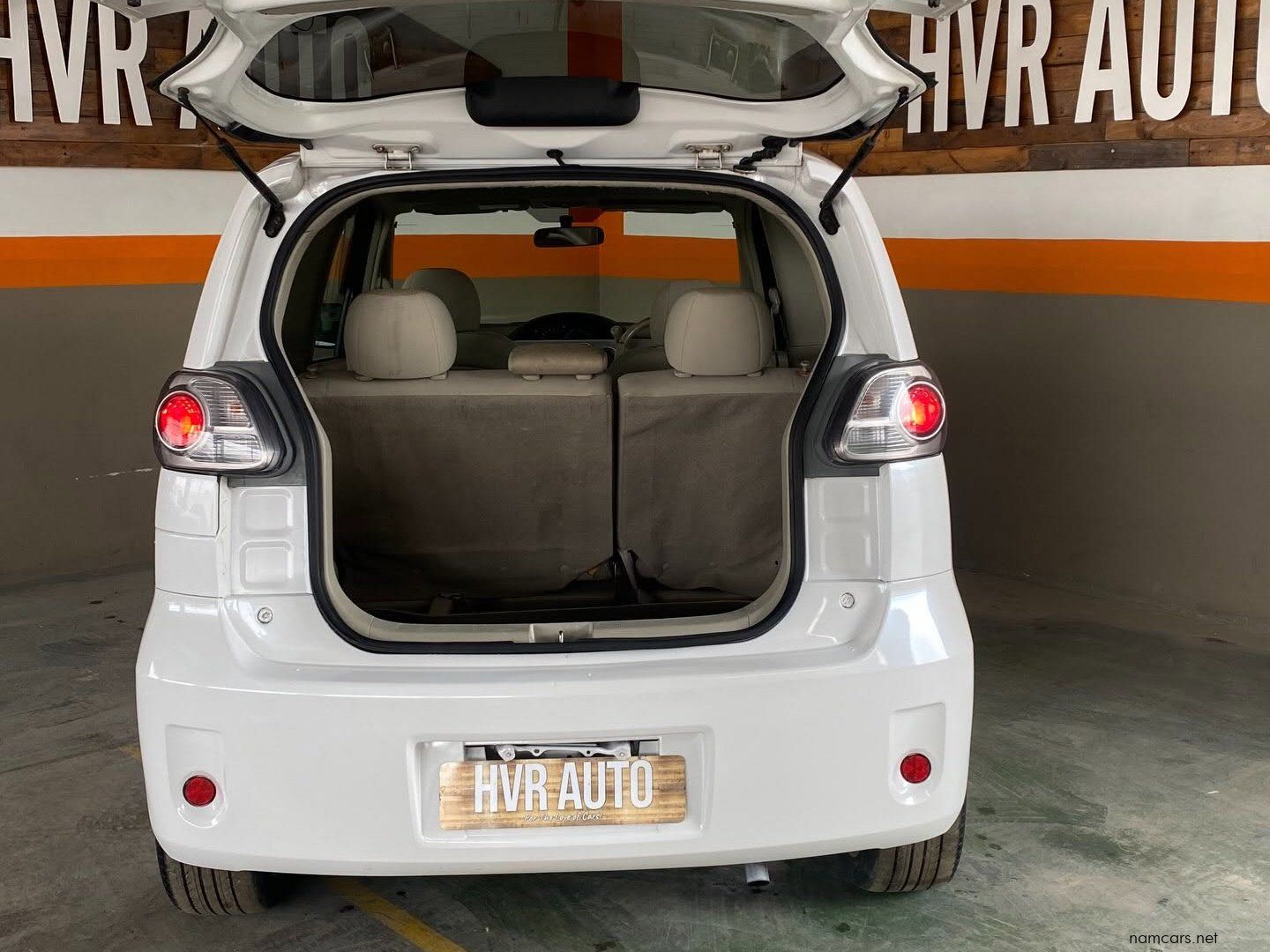 2010 Toyota Porte 1.3L photo