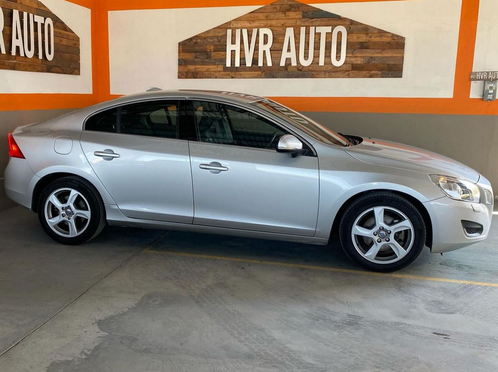 2013 Volvo S60 T4 1.6L pictures