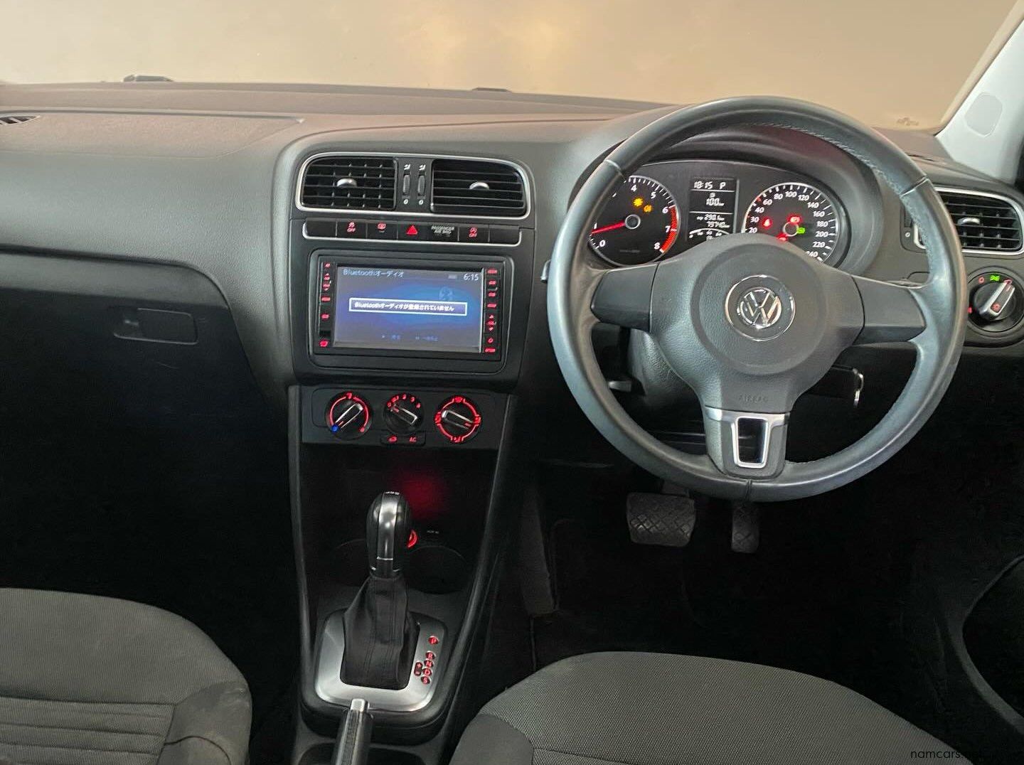 2013 Volkswagen Polo 1.2L TSI Bluemotion pictures