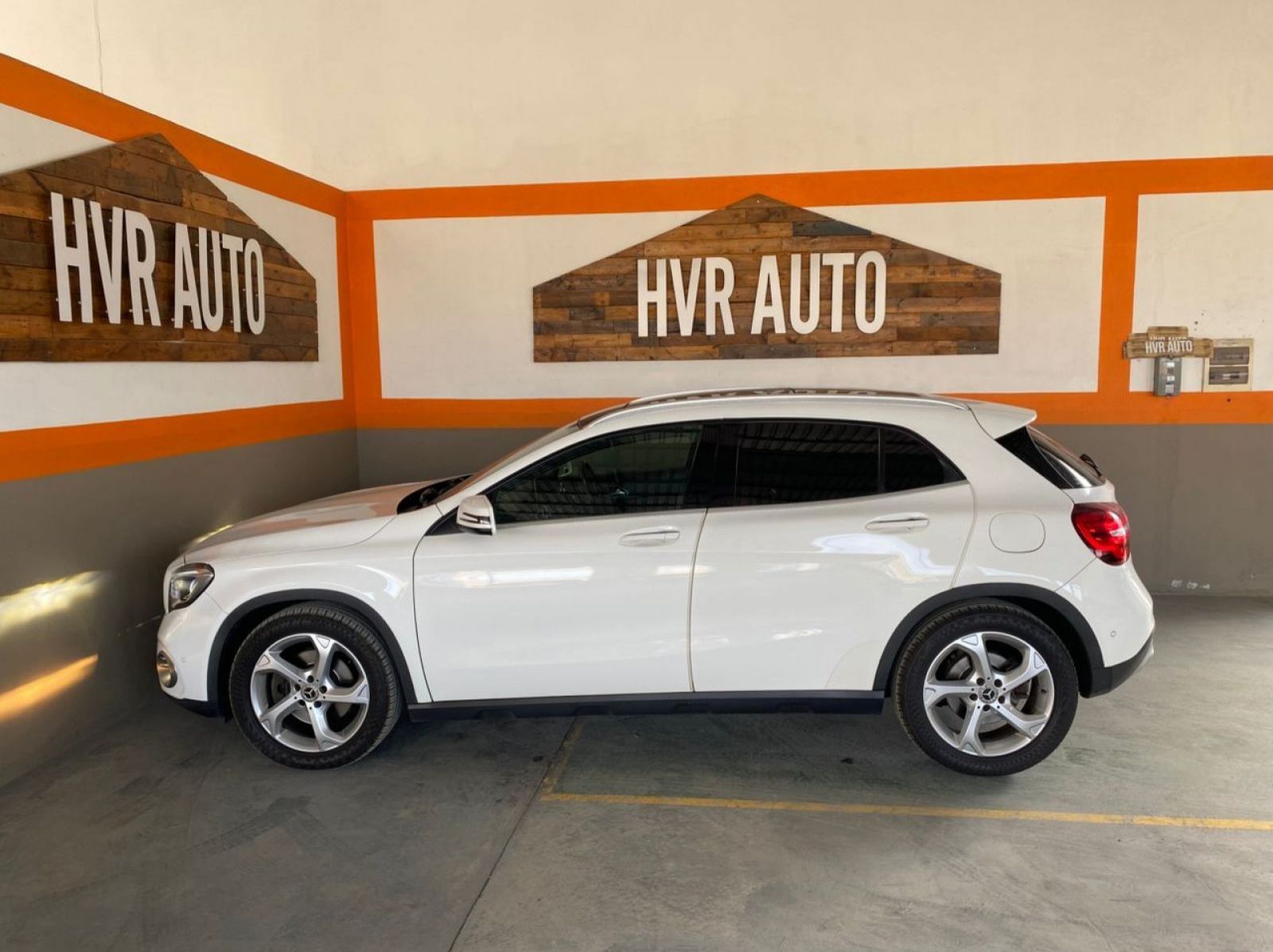 2019 Mercedes-Benz GLA 220 4Matic pictures