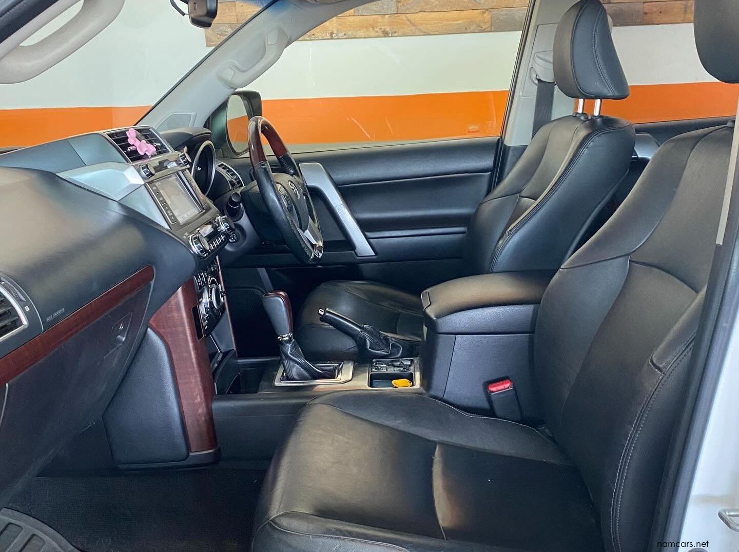 2017 Toyota Prado VX 3.0L TDI pictures