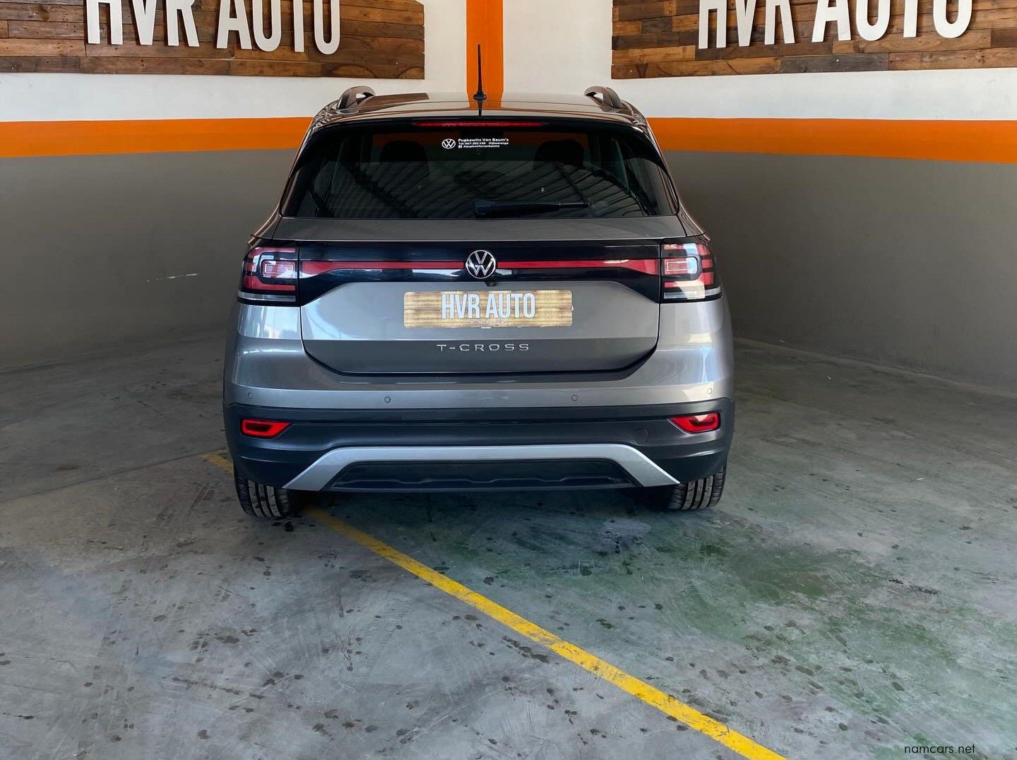 2021 Volkswagen T-Cross 1.0L TSI Comfortline pictures