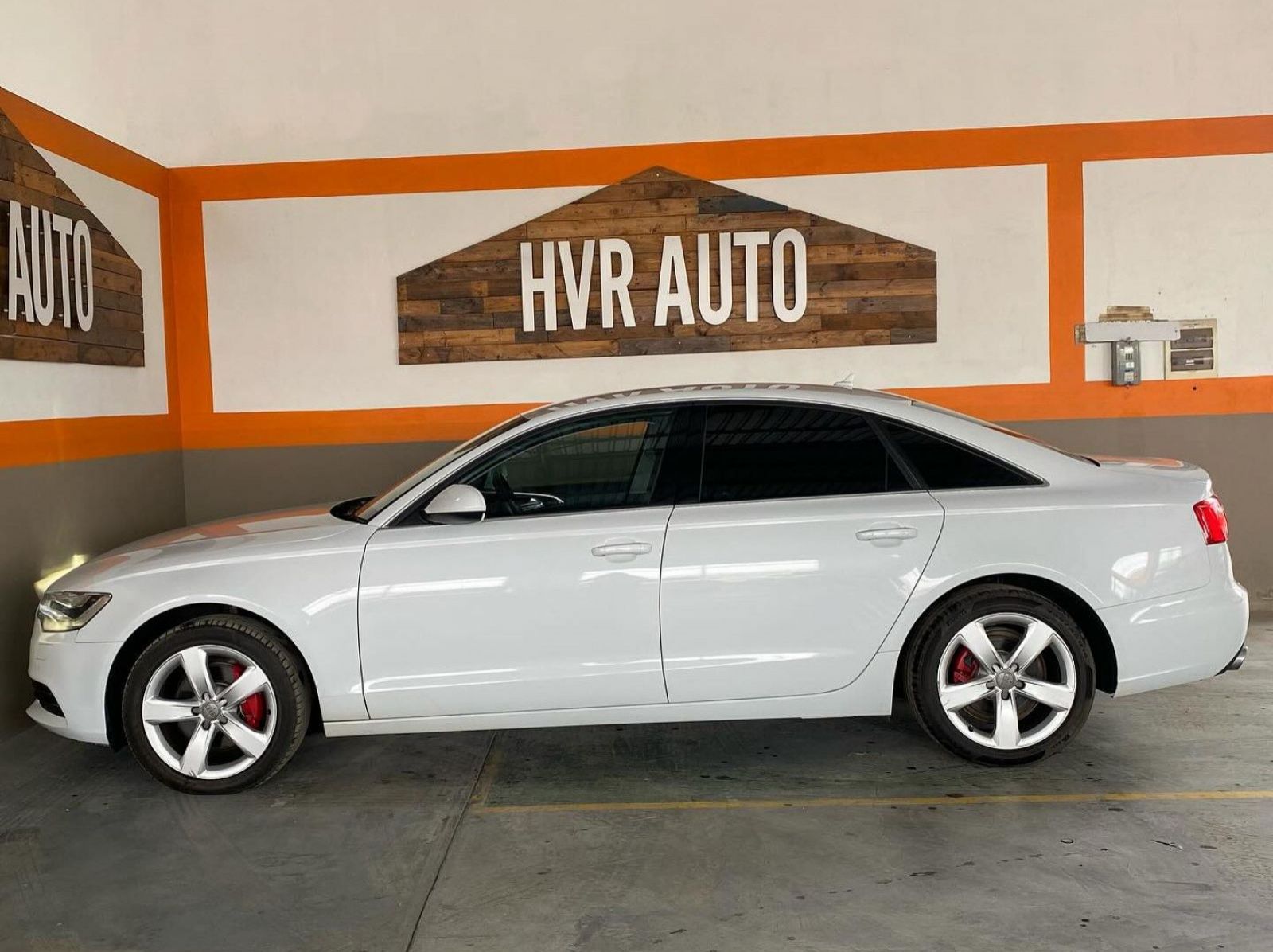 2014 Audi A6 2.8 Quattro pictures