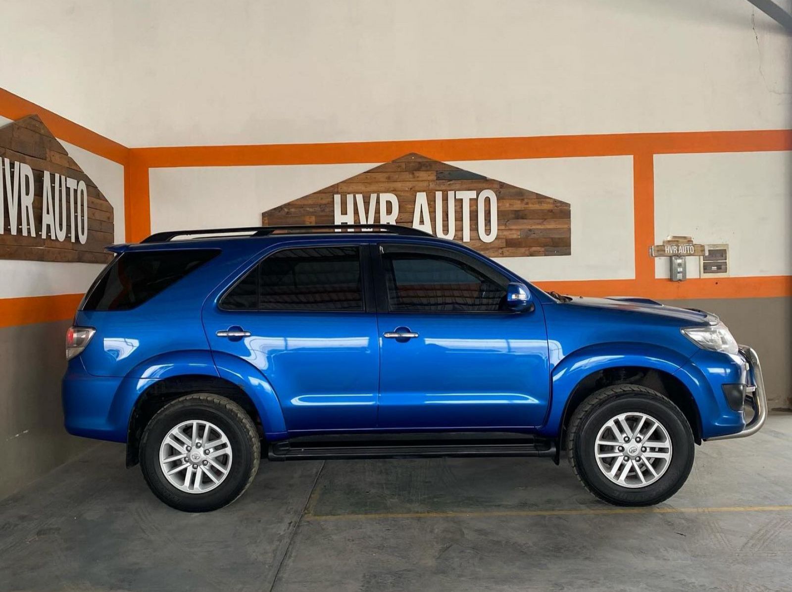 2012 Toyota Fortuner 3.0 D-4D 4x4 pictures