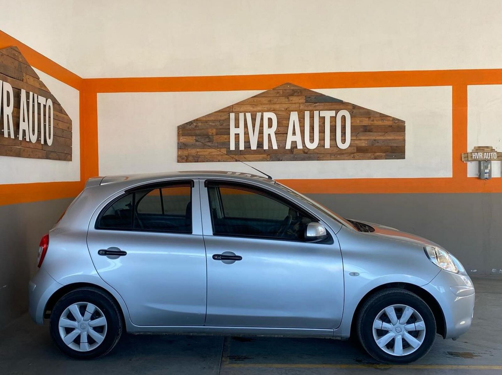 2013 Nissan March 1.3 pictures