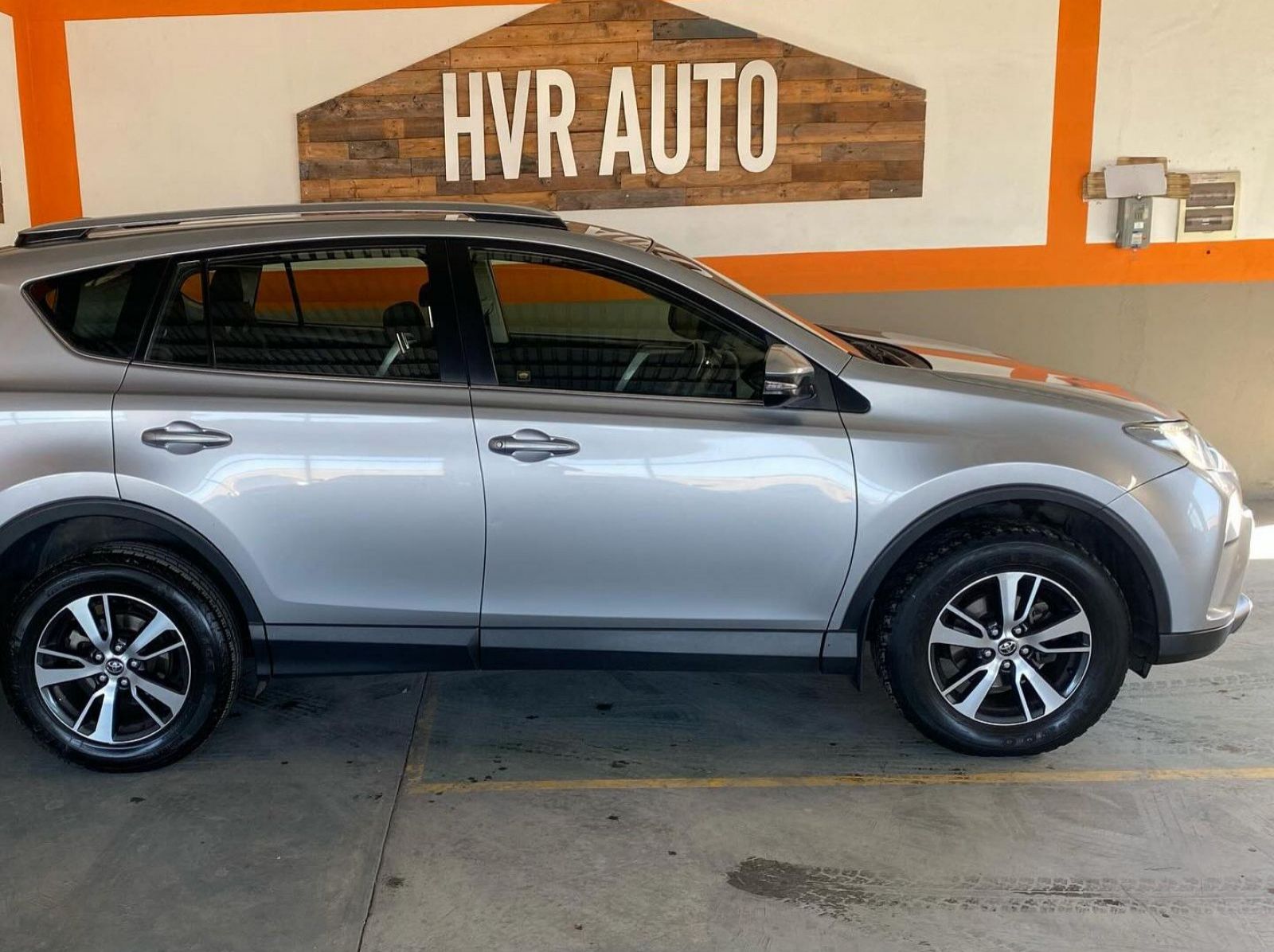 2017 Toyota Rav4 2.0 GX pictures