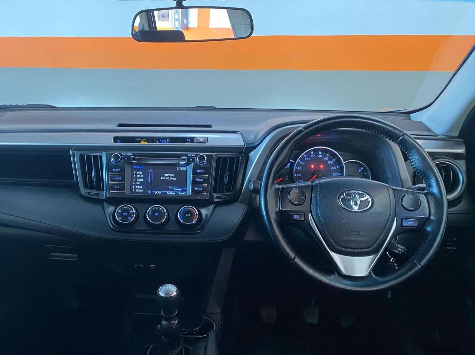 2017 Toyota Rav4 2.0 GX pictures