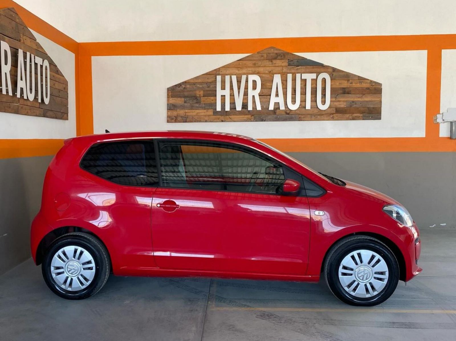 2013 Volkswagen Up 1.0l 3DR pictures