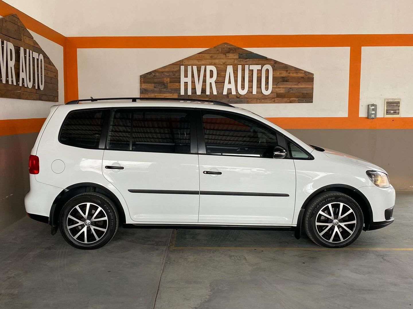 2015 Volkswagen Touran tdi pictures