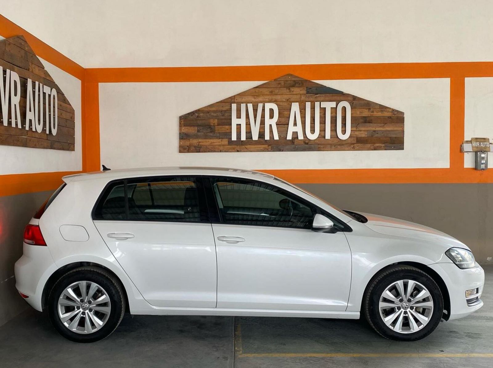 2014 Volkswagen Golf 7 1.2 TSI Bluemotion pictures