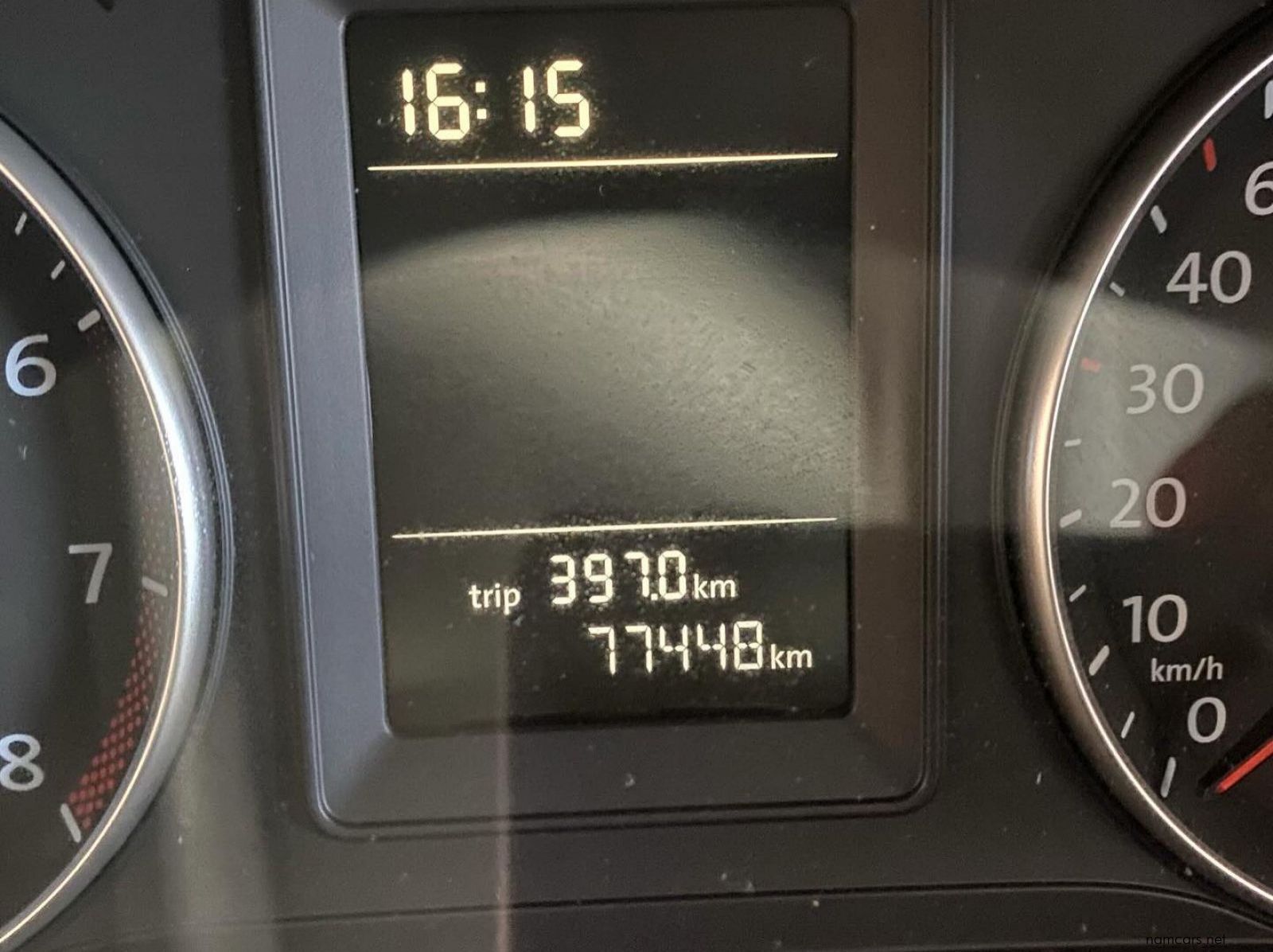 2012 Volkswagen Touran 1.4 TSI pictures