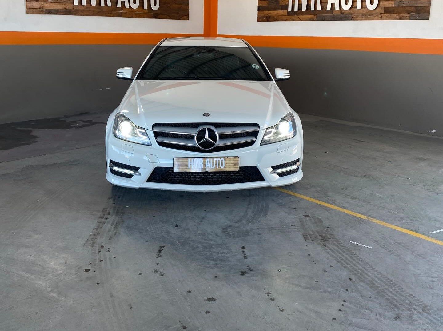 Used Mercedes-Benz C180 1.8L for sale in Swakopmund, Namibia