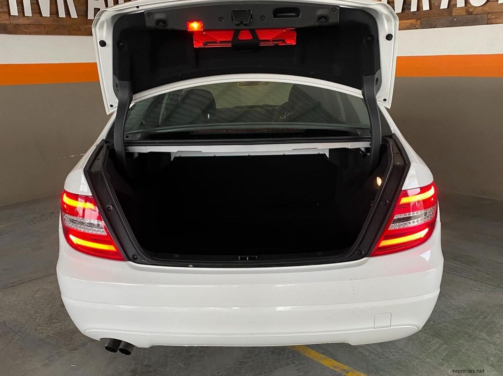 2013 Mercedes-Benz C180 1.8L pictures