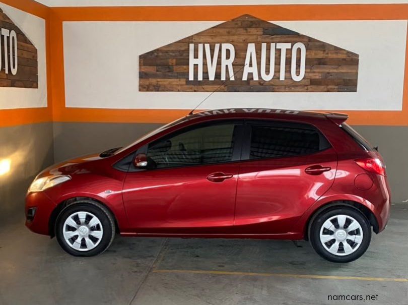 2014 Mazda Demio pictures